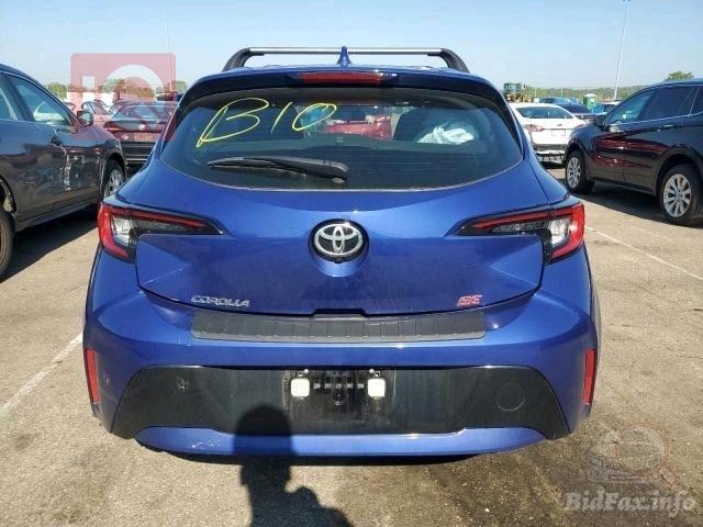 تۆیۆتا کرۆلا هاچباک